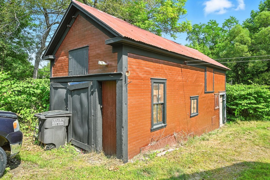 New Portland, Maine, 04961, United States, 13 Bedrooms Bedrooms, ,5.5 BathroomsBathrooms,Residential,Forsale,2010630
