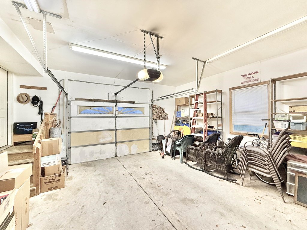 Petersburg, New Jersey, 08270, United States, 4 Bedrooms Bedrooms, ,2.5 BathroomsBathrooms,Residential,Forsale,1994154