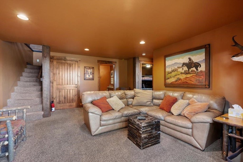 Lead, South Dakota, 57754, United States, 4 Bedrooms Bedrooms, ,2.5 BathroomsBathrooms,Residential,Forsale,2004329