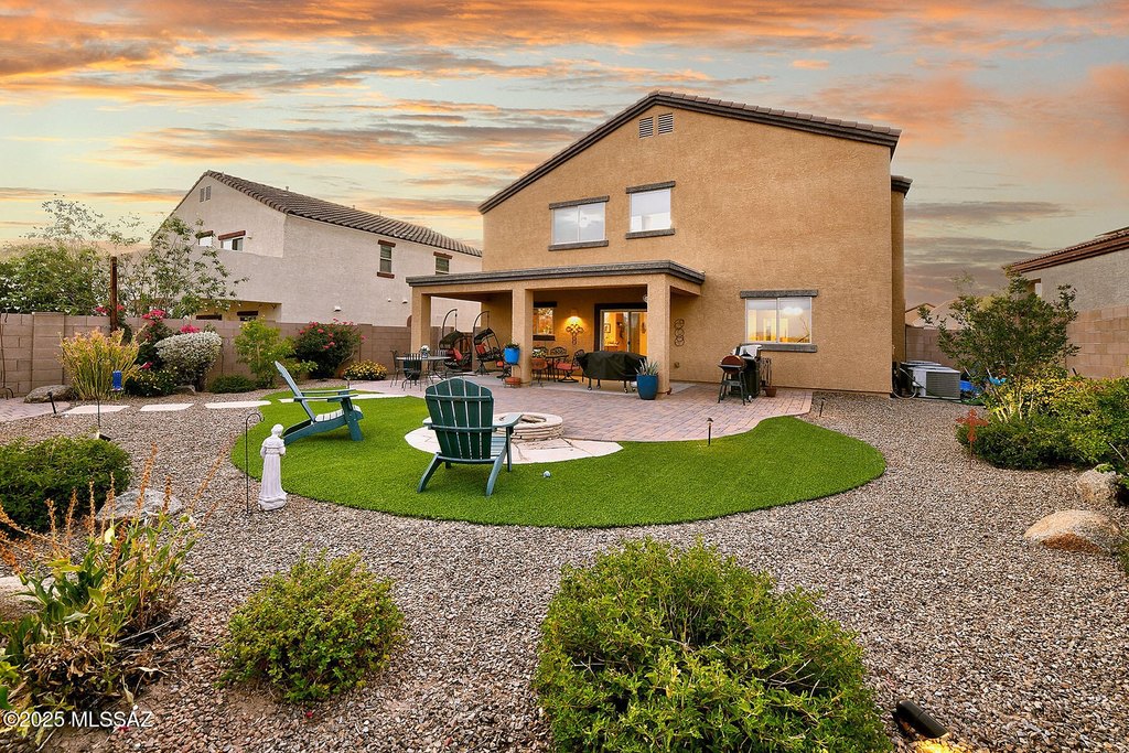 Tucson, Arizona, 85742, United States, 5 Bedrooms Bedrooms, ,3 BathroomsBathrooms,Residential,Forsale,2007360