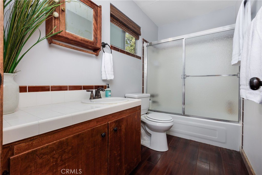 Lake Arrowhead, California, 92352, United States, 3 Bedrooms Bedrooms, ,3 BathroomsBathrooms,Residential,Forsale,1953305