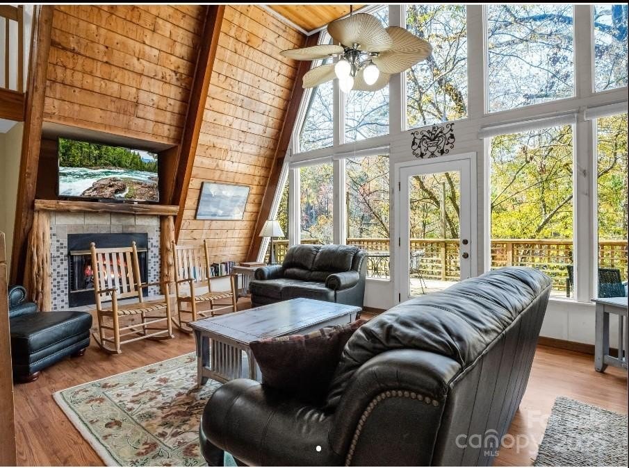 Lake Lure, North Carolina, 28746, United States, 4 Bedrooms Bedrooms, ,3.5 BathroomsBathrooms,Residential,Forsale,2004303