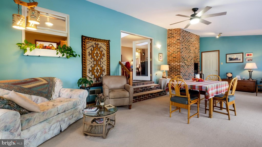 CHALFONT, Pennsylvania, 18914, United States, 3 Bedrooms Bedrooms, ,2 BathroomsBathrooms,Residential,Forsale,2004204