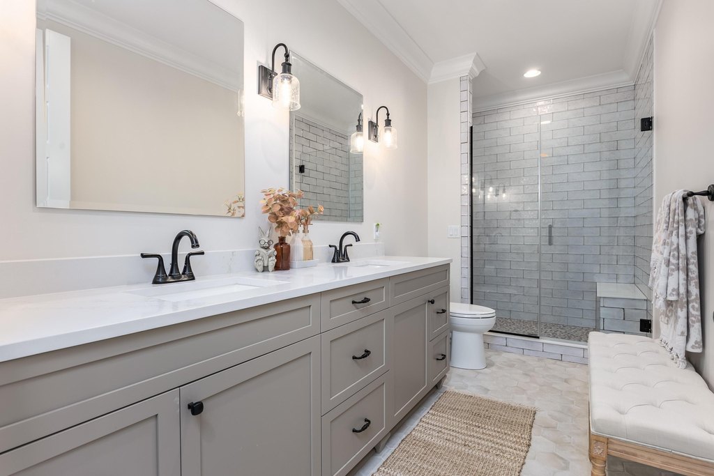 Ooltewah, Tennessee, 37363, United States, 5 Bedrooms Bedrooms, ,4.5 BathroomsBathrooms,Residential,Forsale,2009604