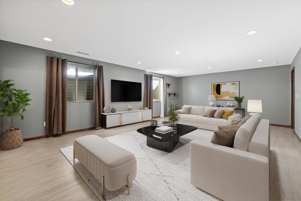 Box Elder, South Dakota, 57719, United States, 4 Bedrooms Bedrooms, ,3 BathroomsBathrooms,Residential,Forsale,2011090