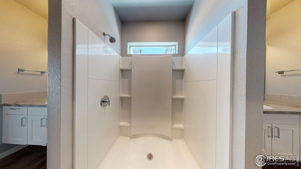 Hudson, Colorado, 80642, United States, 3 Bedrooms Bedrooms, ,2 BathroomsBathrooms,Residential,Forsale,2009194