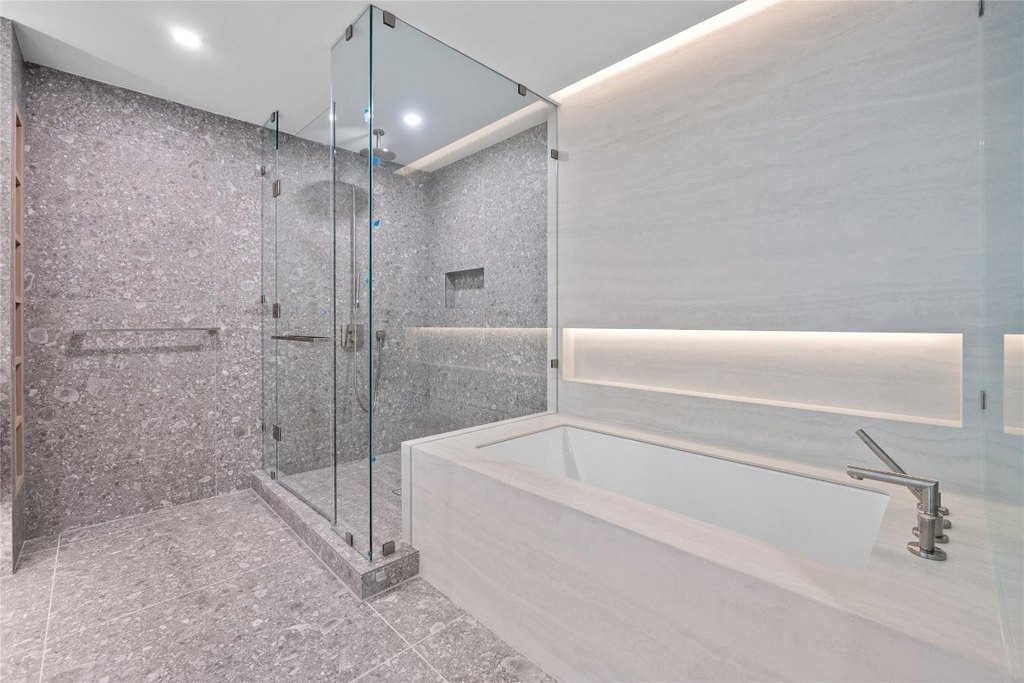 Pompano Beach, Florida, 33062, United States, 3 Bedrooms Bedrooms, ,3.5 BathroomsBathrooms,Residential,Forsale,2011586