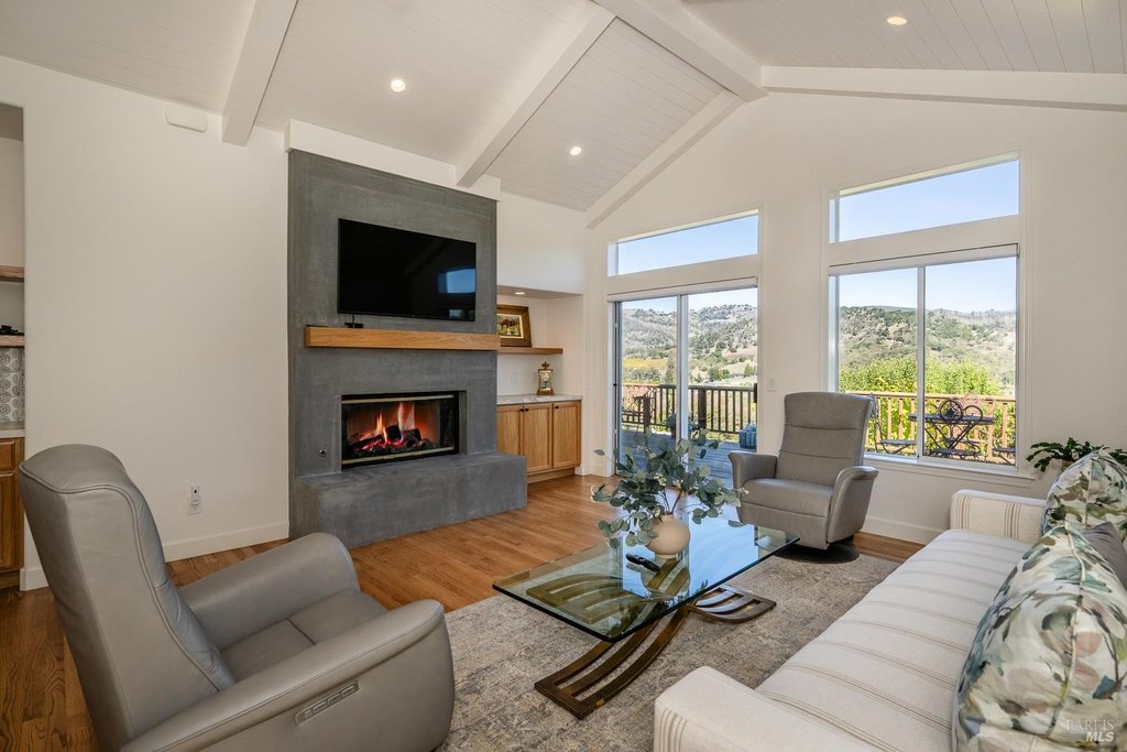 Santa Rosa, California, 95409, United States, 3 Bedrooms Bedrooms, ,2.5 BathroomsBathrooms,Residential,Forsale,1999277