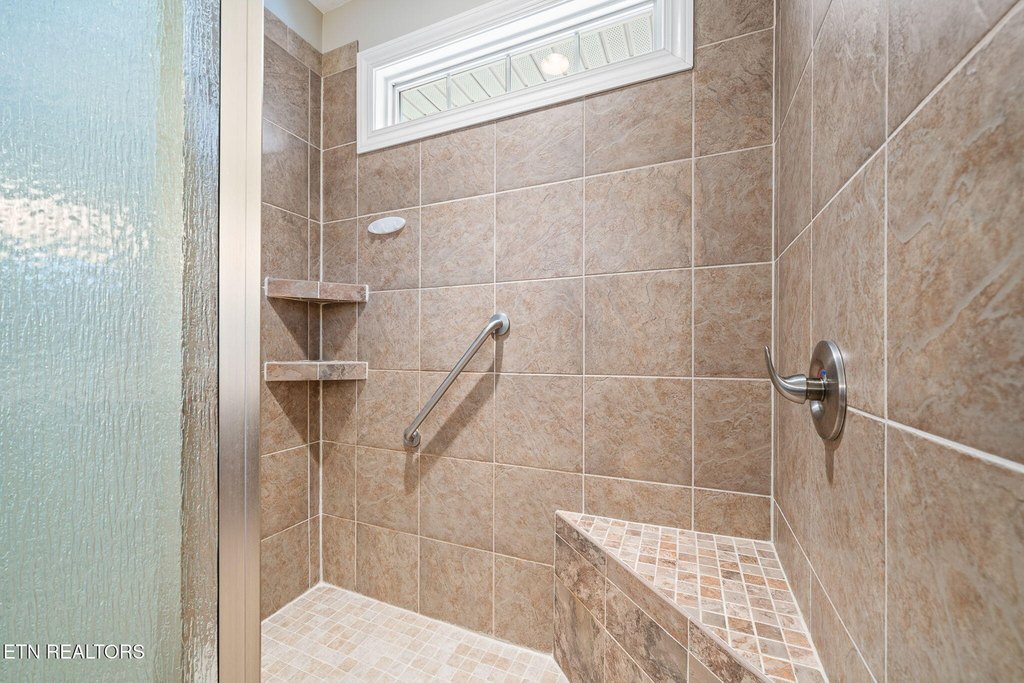 Fairfield Glade, Tennessee, 38558, United States, 3 Bedrooms Bedrooms, ,2 BathroomsBathrooms,Residential,Forsale,1996604