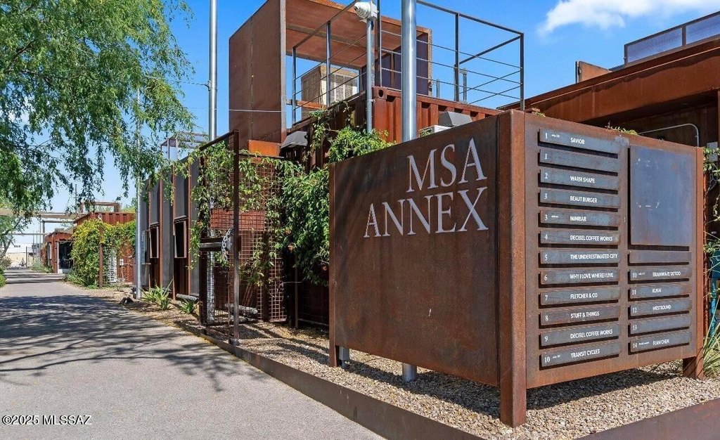 Tucson, Arizona, 85745, United States, 2 Bedrooms Bedrooms, ,2 BathroomsBathrooms,Residential,Forsale,2004419