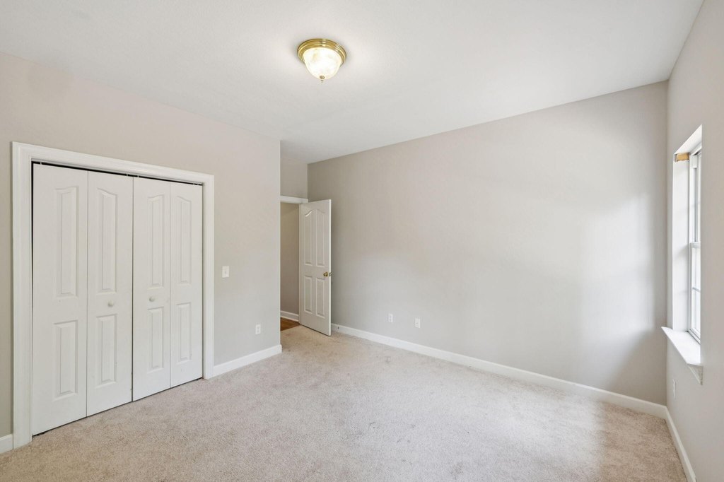 Harrison, Tennessee, 37341, United States, 4 Bedrooms Bedrooms, ,3.5 BathroomsBathrooms,Residential,Forsale,2004686