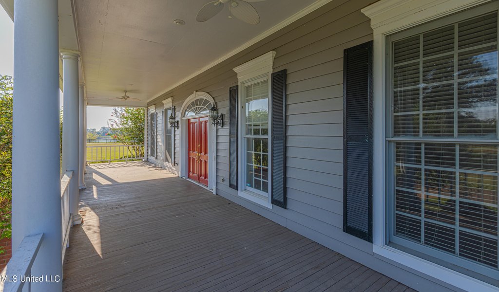 Flora, Mississippi, 39071, United States, 4 Bedrooms Bedrooms, ,4.5 BathroomsBathrooms,Residential,Forsale,1908058