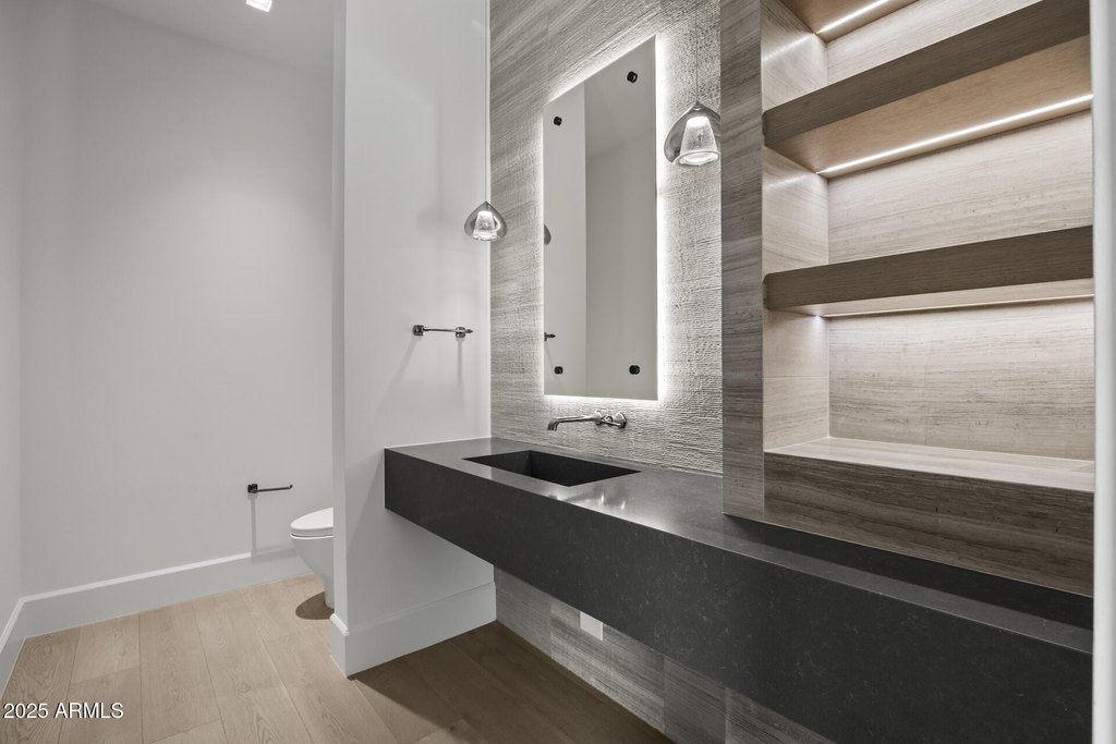 Scottsdale, Arizona, 85254, United States, 6 Bedrooms Bedrooms, ,6.5 BathroomsBathrooms,Residential,Forsale,2004934