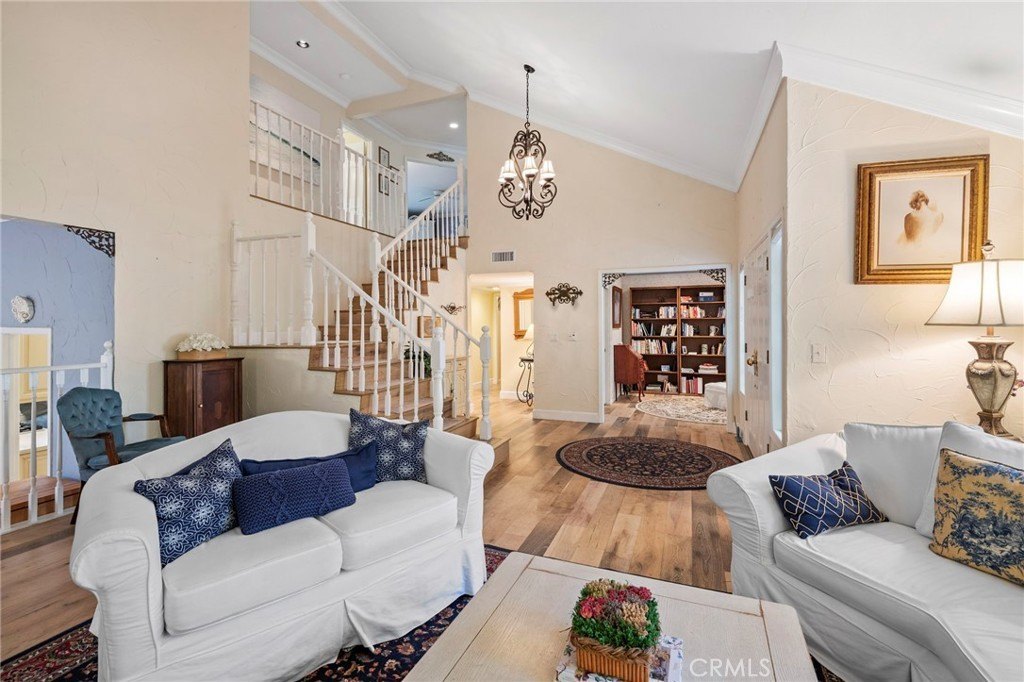 Lake Forest, California, 92630, United States, 5 Bedrooms Bedrooms, ,2.5 BathroomsBathrooms,Residential,Forsale,2009208