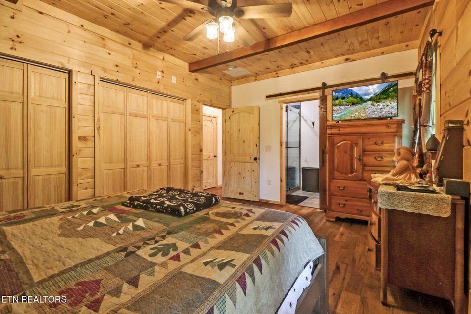 Jamestown, Tennessee, 38556, United States, 3 Bedrooms Bedrooms, ,2 BathroomsBathrooms,Residential,Forsale,1929821