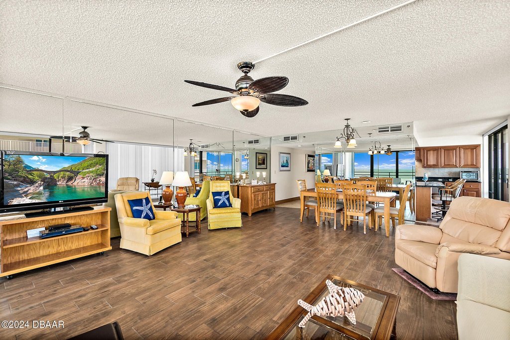 Daytona Beach Shores, Florida, 32118, United States, 2 Bedrooms Bedrooms, ,2 BathroomsBathrooms,Residential,Forsale,1990065