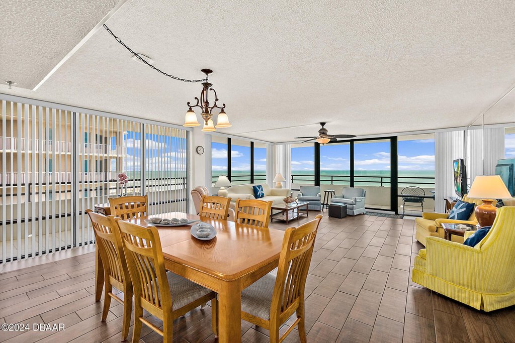 Daytona Beach Shores, Florida, 32118, United States, 2 Bedrooms Bedrooms, ,2 BathroomsBathrooms,Residential,Forsale,1990065