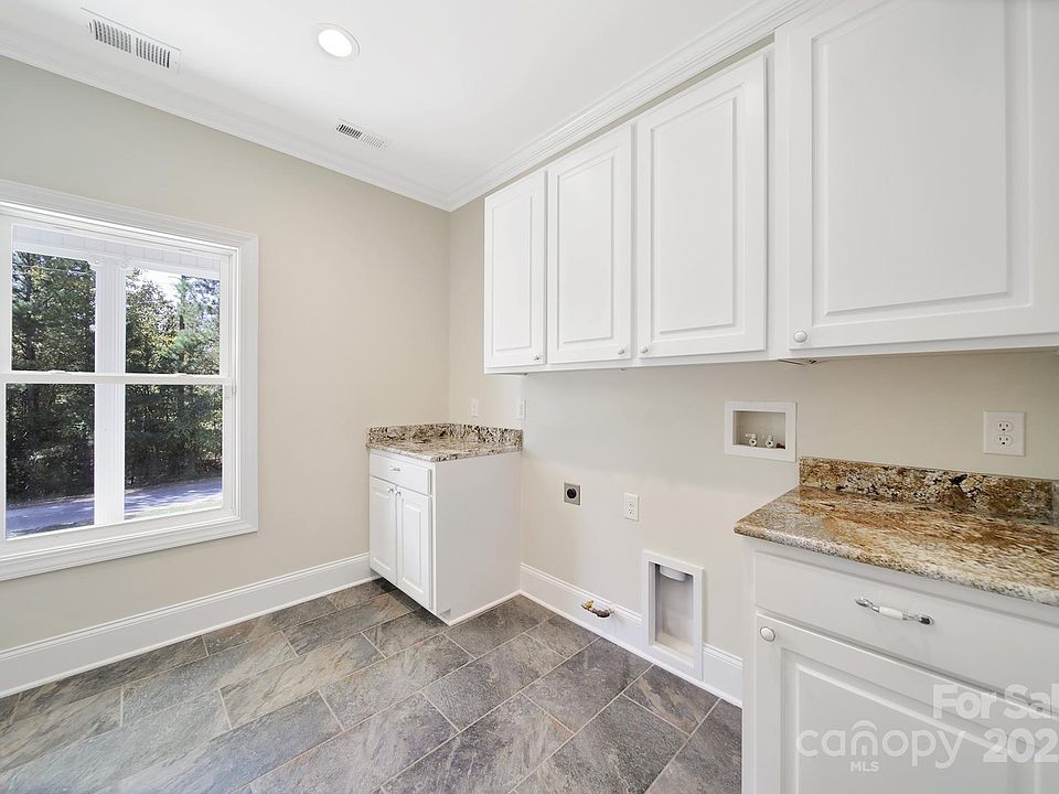 Fort Lawn, South Carolina, 29714, United States, 3 Bedrooms Bedrooms, ,2 BathroomsBathrooms,Residential,Forsale,2004562