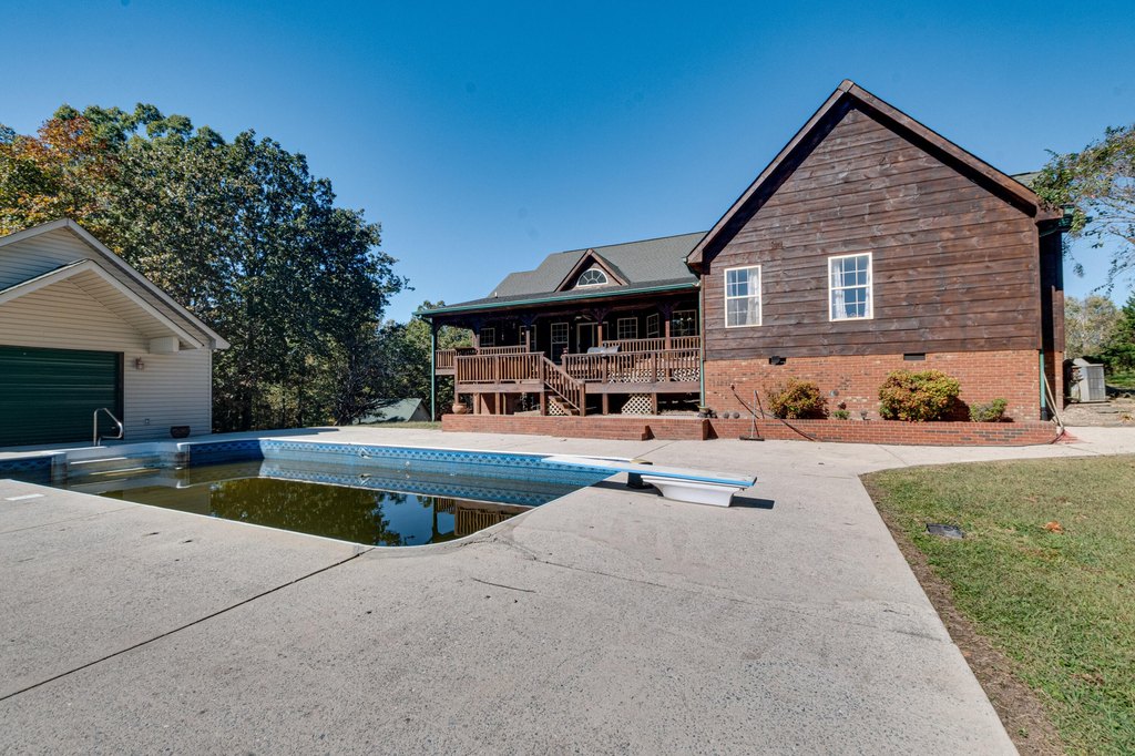 Ringgold, Georgia, 30736, United States, 3 Bedrooms Bedrooms, ,3.5 BathroomsBathrooms,Residential,Forsale,2004682