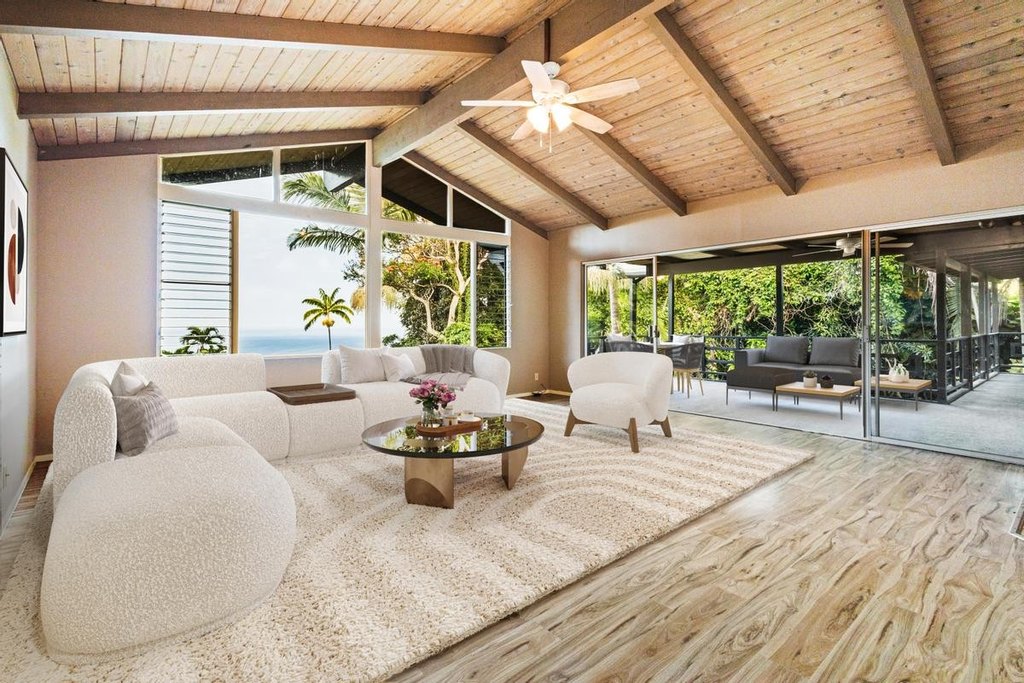 Kailua-Kona, Hawaii, 96740, United States, 3 Bedrooms Bedrooms, ,4 BathroomsBathrooms,Residential,Forsale,2004397