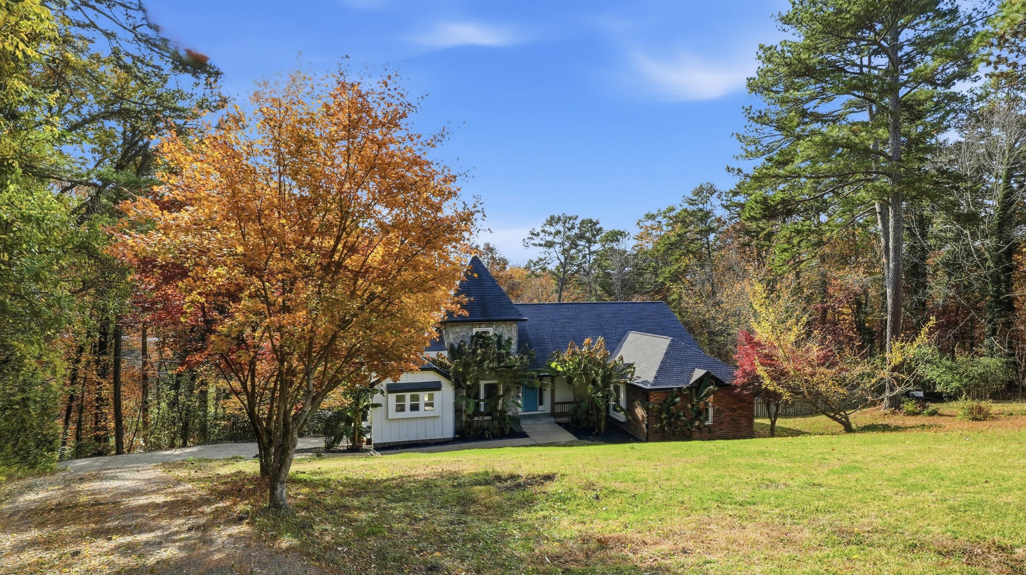 Chattanooga, Tennessee, 37416, United States, 6 Bedrooms Bedrooms, ,4 BathroomsBathrooms,Residential,Forsale,2004678