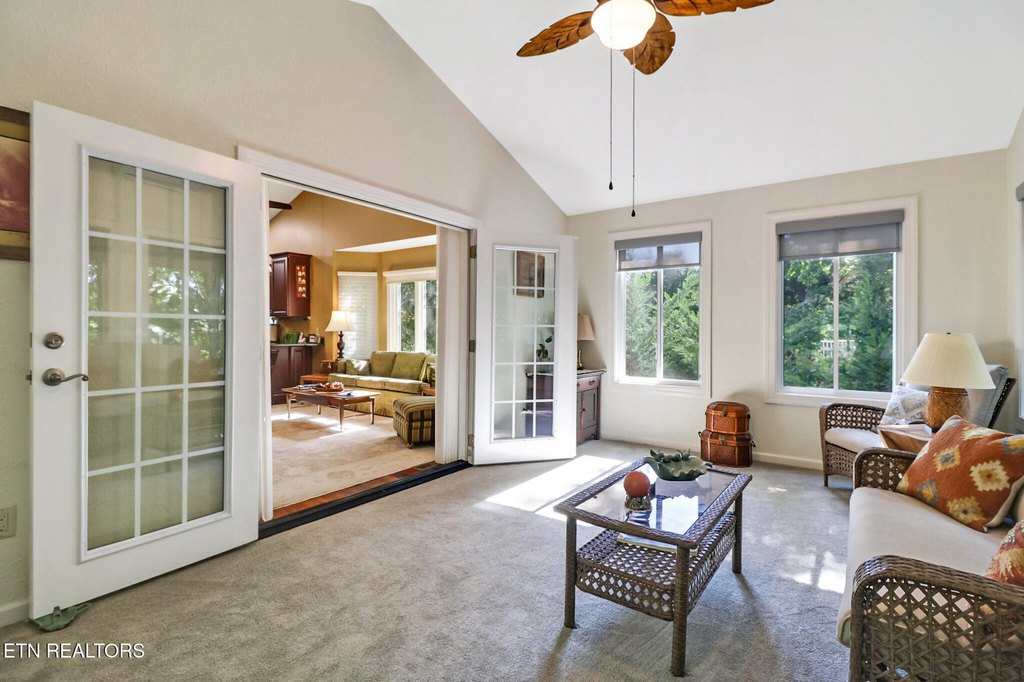 Crossville, Tennessee, 38558, United States, 3 Bedrooms Bedrooms, ,2 BathroomsBathrooms,Residential,Forsale,1952855