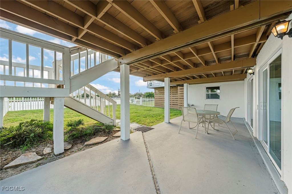 Sanibel, Florida, 33957, United States, 4 Bedrooms Bedrooms, ,3 BathroomsBathrooms,Residential,Forsale,2004791