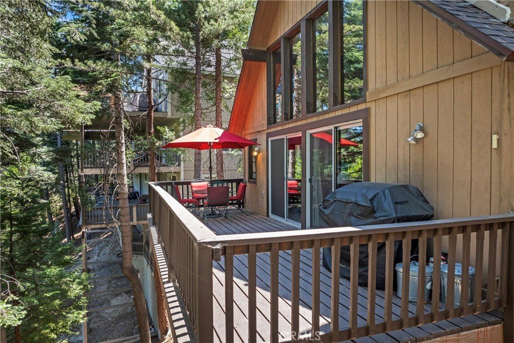 Lake Arrowhead, California, 92317, United States, 3 Bedrooms Bedrooms, ,2 BathroomsBathrooms,Residential,Forsale,1971039