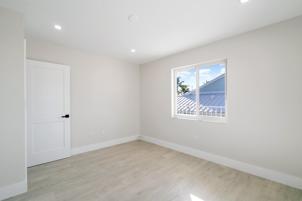 Key Largo, Florida, 33037, United States, 5 Bedrooms Bedrooms, ,3 BathroomsBathrooms,Residential,Forsale,2011098