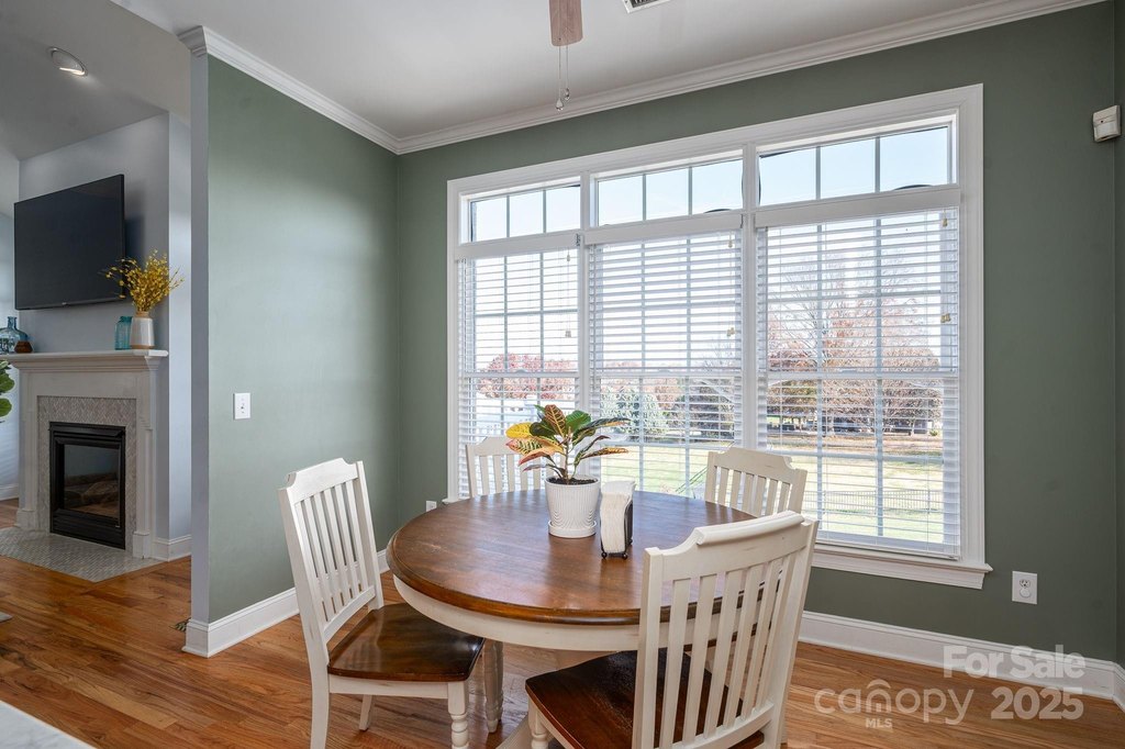 Conover, North Carolina, 28613, United States, 3 Bedrooms Bedrooms, ,4.5 BathroomsBathrooms,Residential,Forsale,2007719