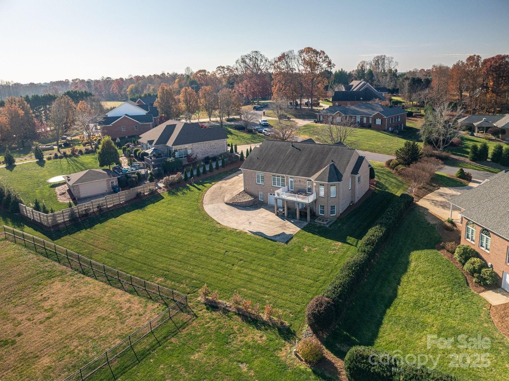 Conover, North Carolina, 28613, United States, 3 Bedrooms Bedrooms, ,4.5 BathroomsBathrooms,Residential,Forsale,2007719