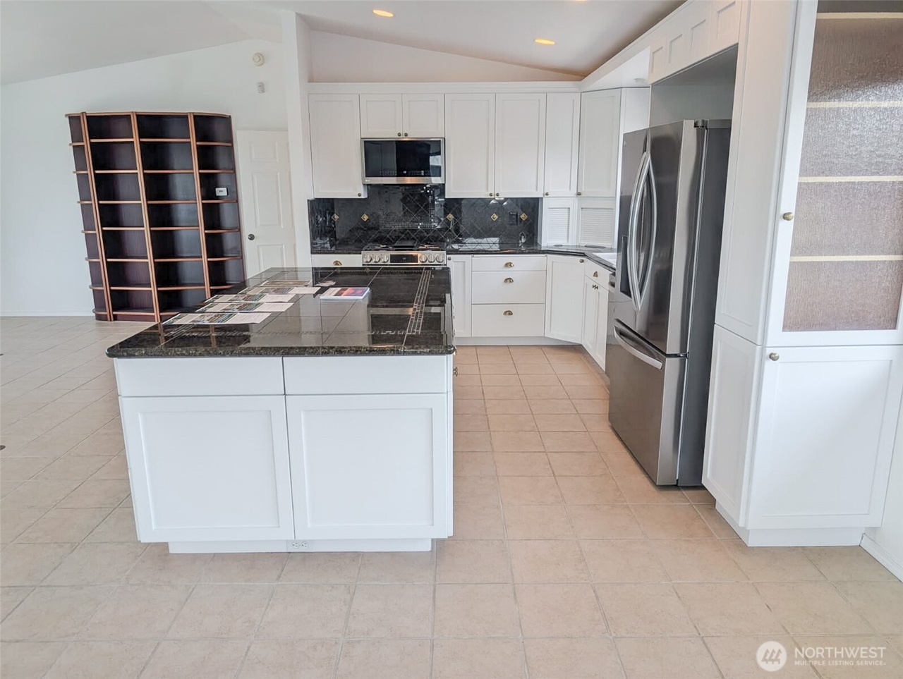 Ocean Shores, Washington, 98569, United States, 4 Bedrooms Bedrooms, ,3 BathroomsBathrooms,Residential,Forsale,2004449