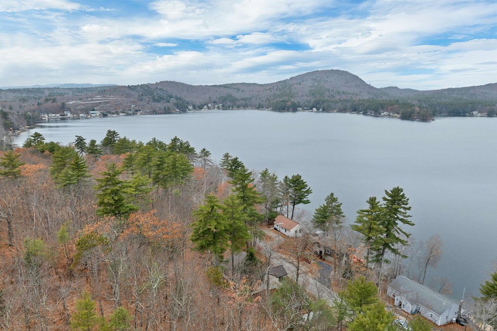 New Durham, New Hampshire, 03855, United States, 2 Bedrooms Bedrooms, ,1.5 BathroomsBathrooms,Residential,Forsale,2004713