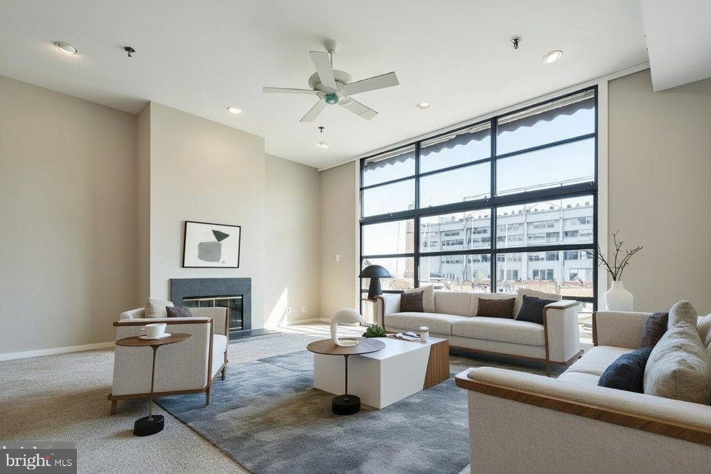 PHILADELPHIA, Pennsylvania, 19106, United States, 2 Bedrooms Bedrooms, ,2.5 BathroomsBathrooms,Residential,Forsale,2004202