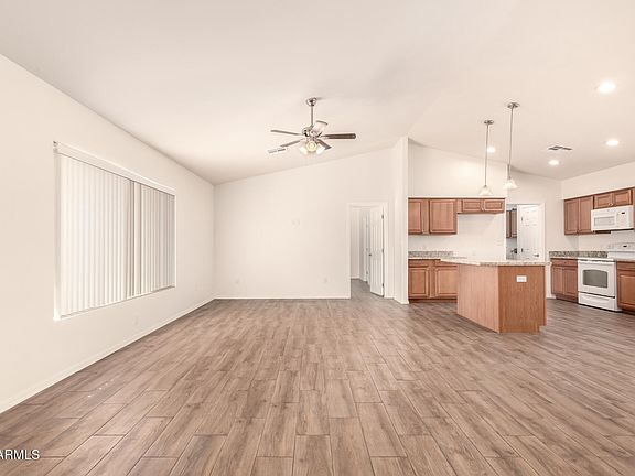 Buckeye, Arizona, 85326, United States, 3 Bedrooms Bedrooms, ,2 BathroomsBathrooms,Residential,Forsale,2000284