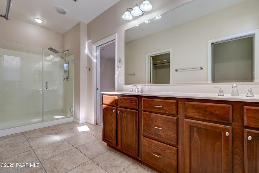 Prescott Valley, Arizona, 86314, United States, 3 Bedrooms Bedrooms, ,2 BathroomsBathrooms,Residential,Forsale,2011282