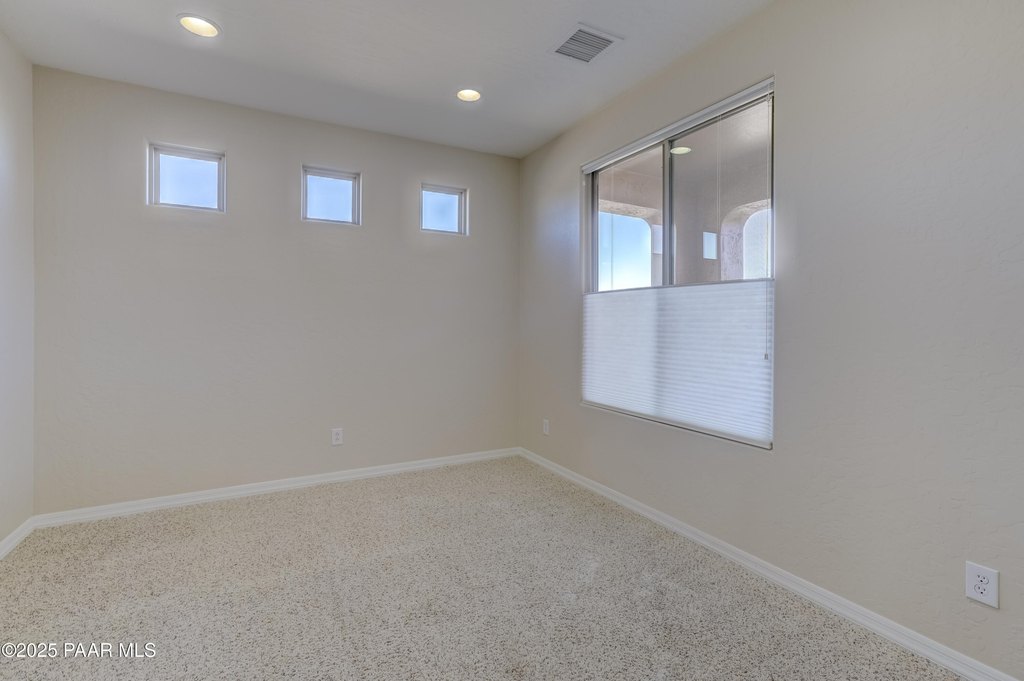 Prescott Valley, Arizona, 86314, United States, 3 Bedrooms Bedrooms, ,2 BathroomsBathrooms,Residential,Forsale,2011282