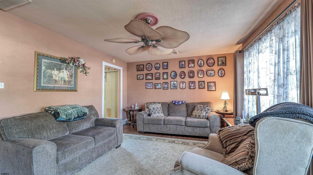 North Cape May, New Jersey, 08204, United States, 2 Bedrooms Bedrooms, ,1 BathroomBathrooms,Residential,Forsale,2004613