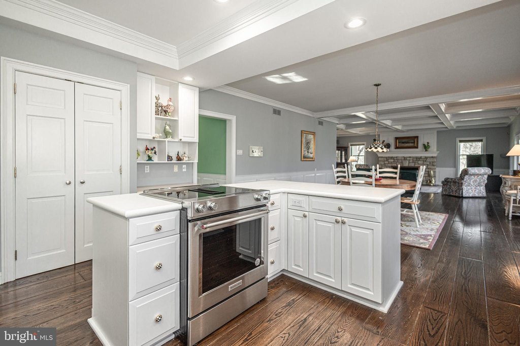 NEWTOWN, Pennsylvania, 18940, United States, 5 Bedrooms Bedrooms, ,5.5 BathroomsBathrooms,Residential,Forsale,2003972