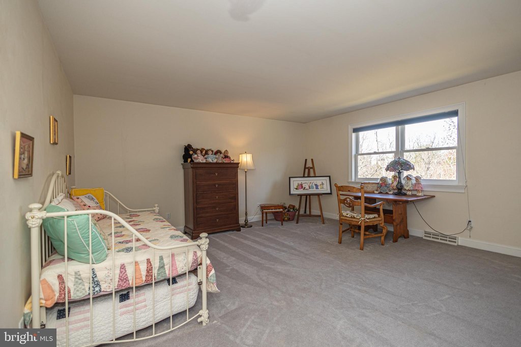 NEWTOWN, Pennsylvania, 18940, United States, 5 Bedrooms Bedrooms, ,5.5 BathroomsBathrooms,Residential,Forsale,2003972