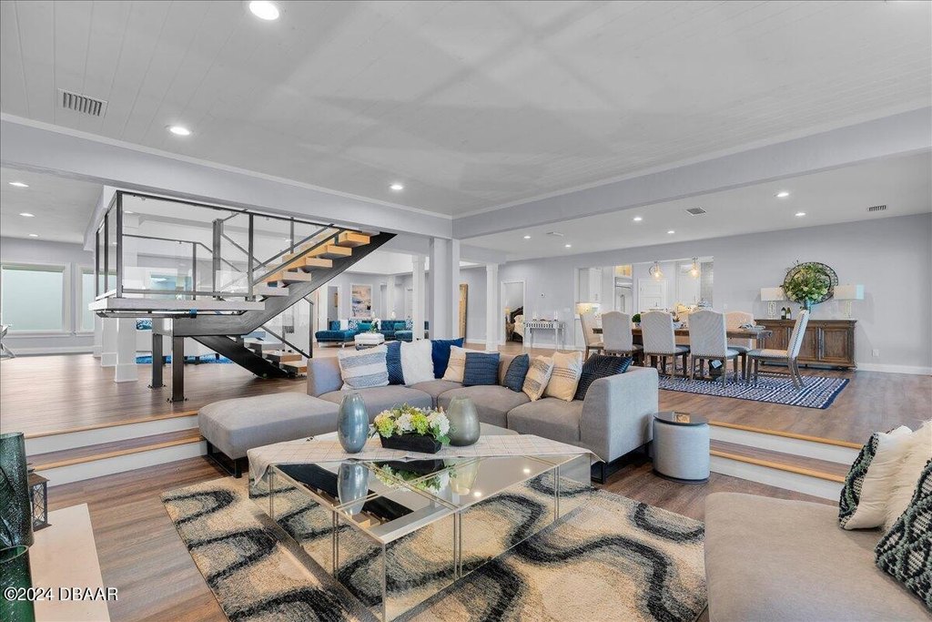 Ormond Beach, Florida, 32176, United States, 5 Bedrooms Bedrooms, ,3.5 BathroomsBathrooms,Residential,Forsale,2002764