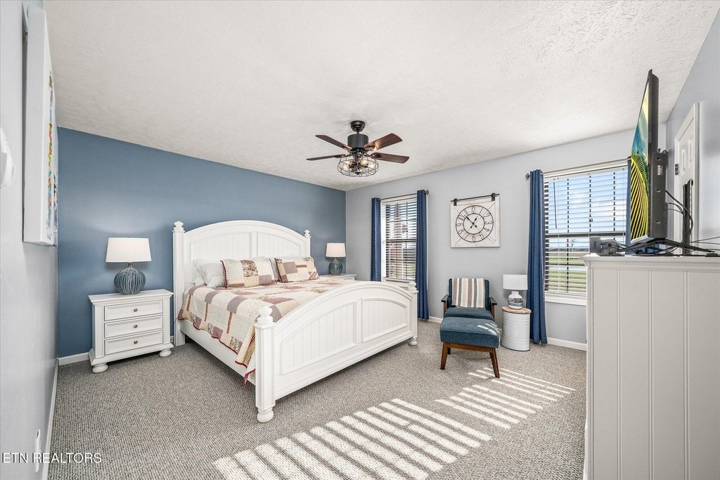 Jamestown, Tennessee, 38556, United States, 3 Bedrooms Bedrooms, ,4 BathroomsBathrooms,Residential,Forsale,1885998