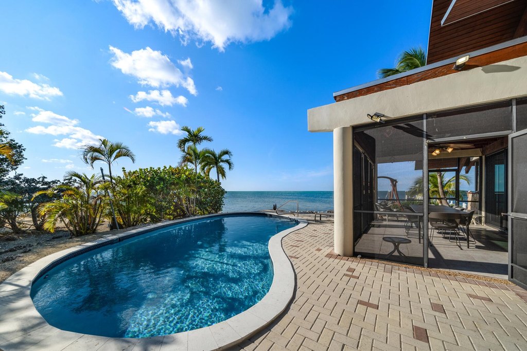 Marathon, Florida, 33050, United States, 3 Bedrooms Bedrooms, ,3 BathroomsBathrooms,Residential,Forsale,2011130