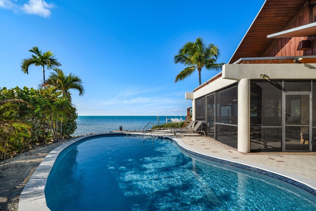 Marathon, Florida, 33050, United States, 3 Bedrooms Bedrooms, ,3 BathroomsBathrooms,Residential,Forsale,2011130