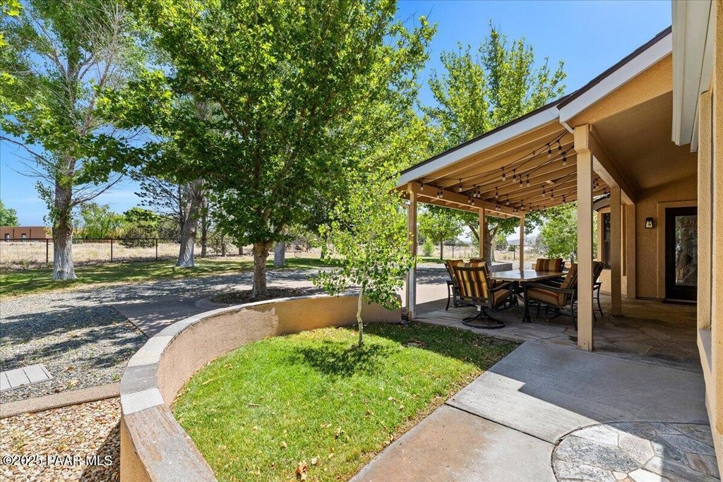 Paulden, Arizona, 86334, United States, 3 Bedrooms Bedrooms, ,2.5 BathroomsBathrooms,Residential,Forsale,1903147