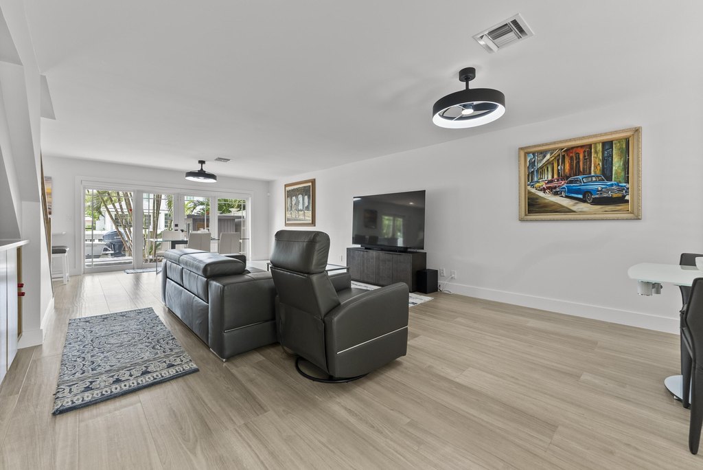 Delray Beach, Florida, 33483, United States, 3 Bedrooms Bedrooms, ,2.5 BathroomsBathrooms,Residential,Forsale,2004656