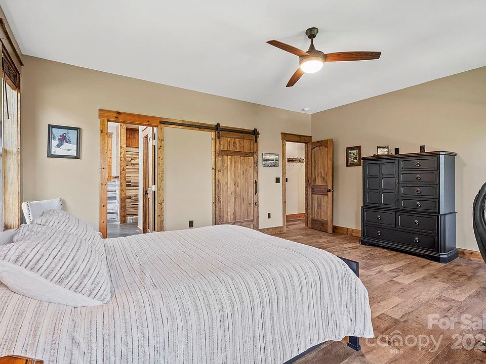 Leicester, North Carolina, 28748, United States, 3 Bedrooms Bedrooms, ,2 BathroomsBathrooms,Residential,Forsale,2004307