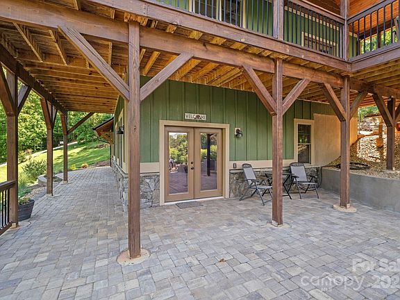 Leicester, North Carolina, 28748, United States, 3 Bedrooms Bedrooms, ,2 BathroomsBathrooms,Residential,Forsale,2004307