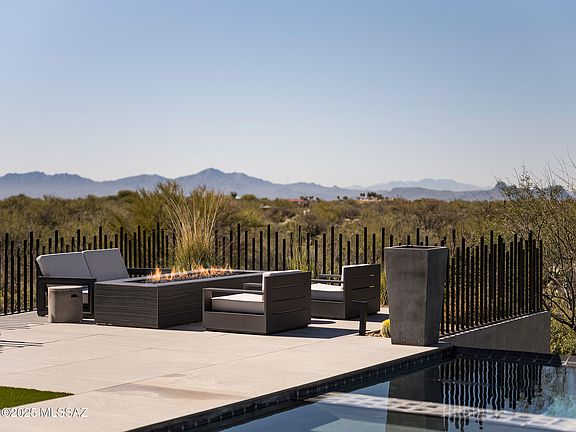 Oro Valley, Arizona, 85755, United States, 5 Bedrooms Bedrooms, ,4 BathroomsBathrooms,Residential,Forsale,2004440