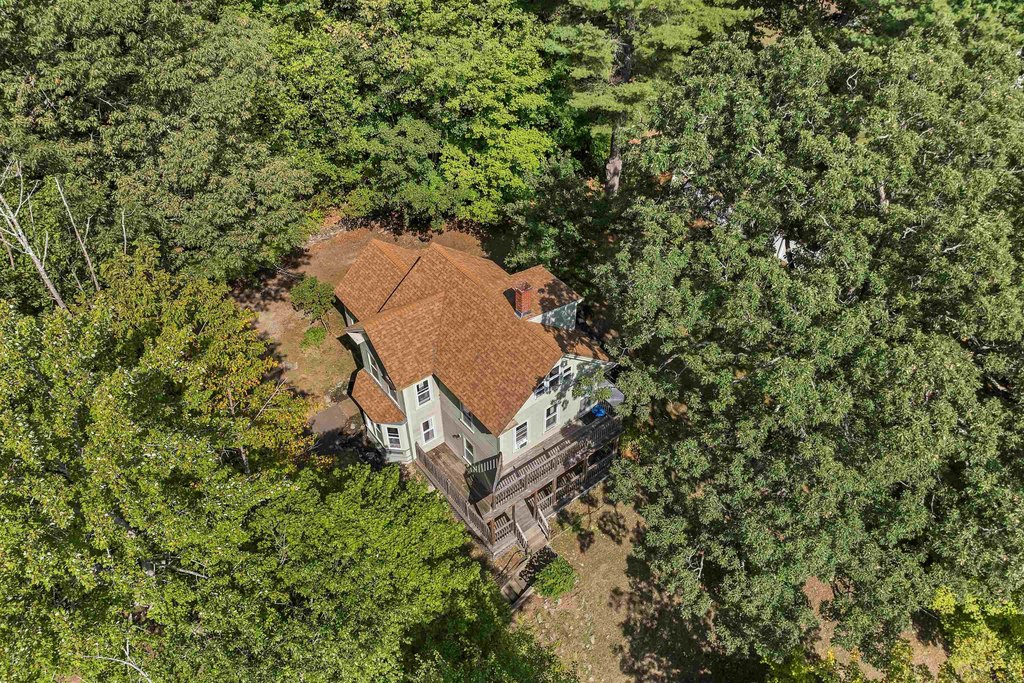 Wolfeboro, New Hampshire, 03894, United States, 3 Bedrooms Bedrooms, ,2 BathroomsBathrooms,Residential,Forsale,2010623